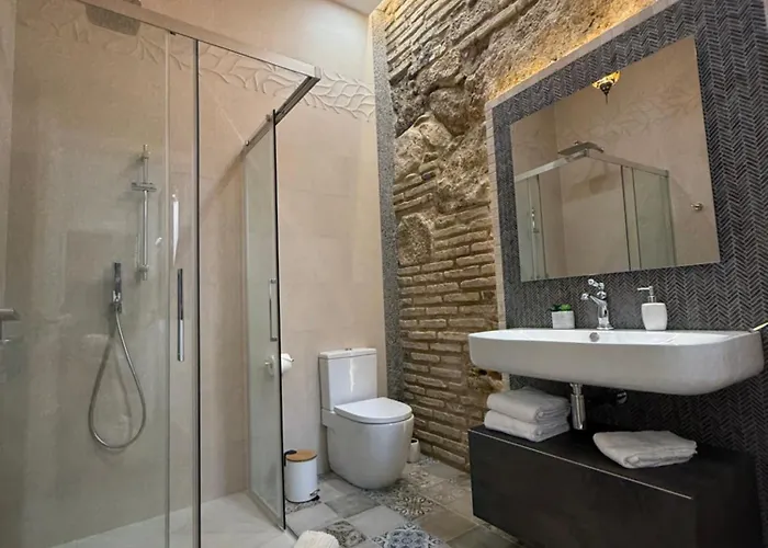 La Muralla De San Fernando De