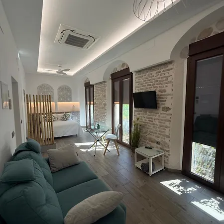 La Muralla De San Fernando De Kordoba