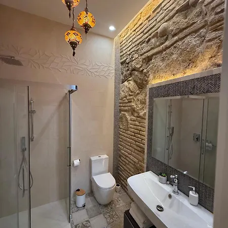 La Muralla De San Fernando De * Kordoba