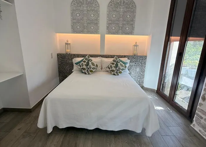 La Muralla De San Fernando De *