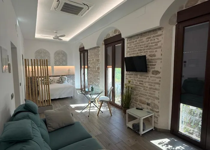 La Muralla De San Fernando De Cordoue