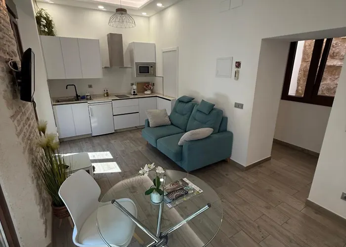 La Muralla De San Fernando De *